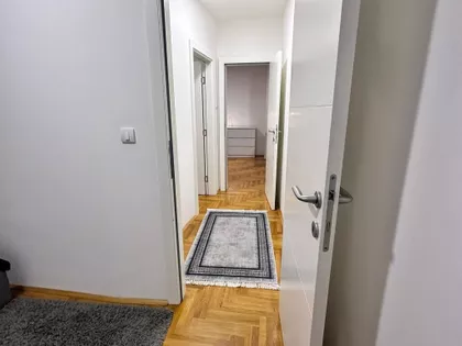 Nikolajevska | 4zida.rs