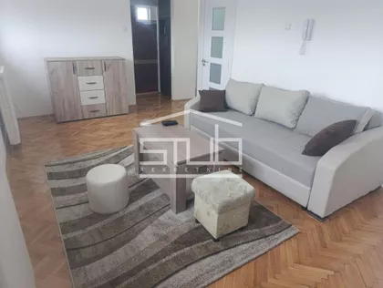 Luke Vojvodića | 4zida.rs