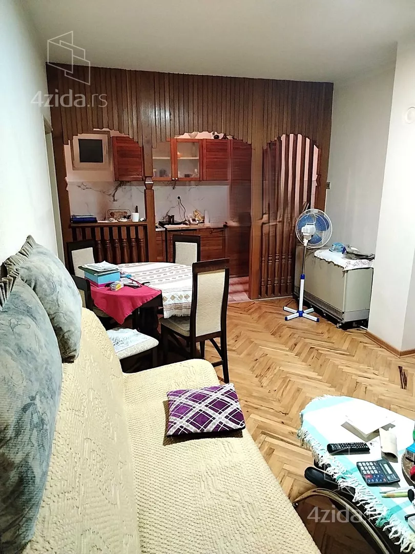 3-etažna kuća | 4zida