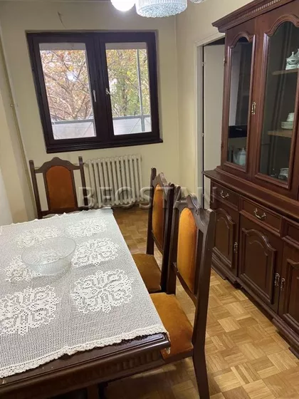 Ismeta Mujezinovica | 4zida.rs