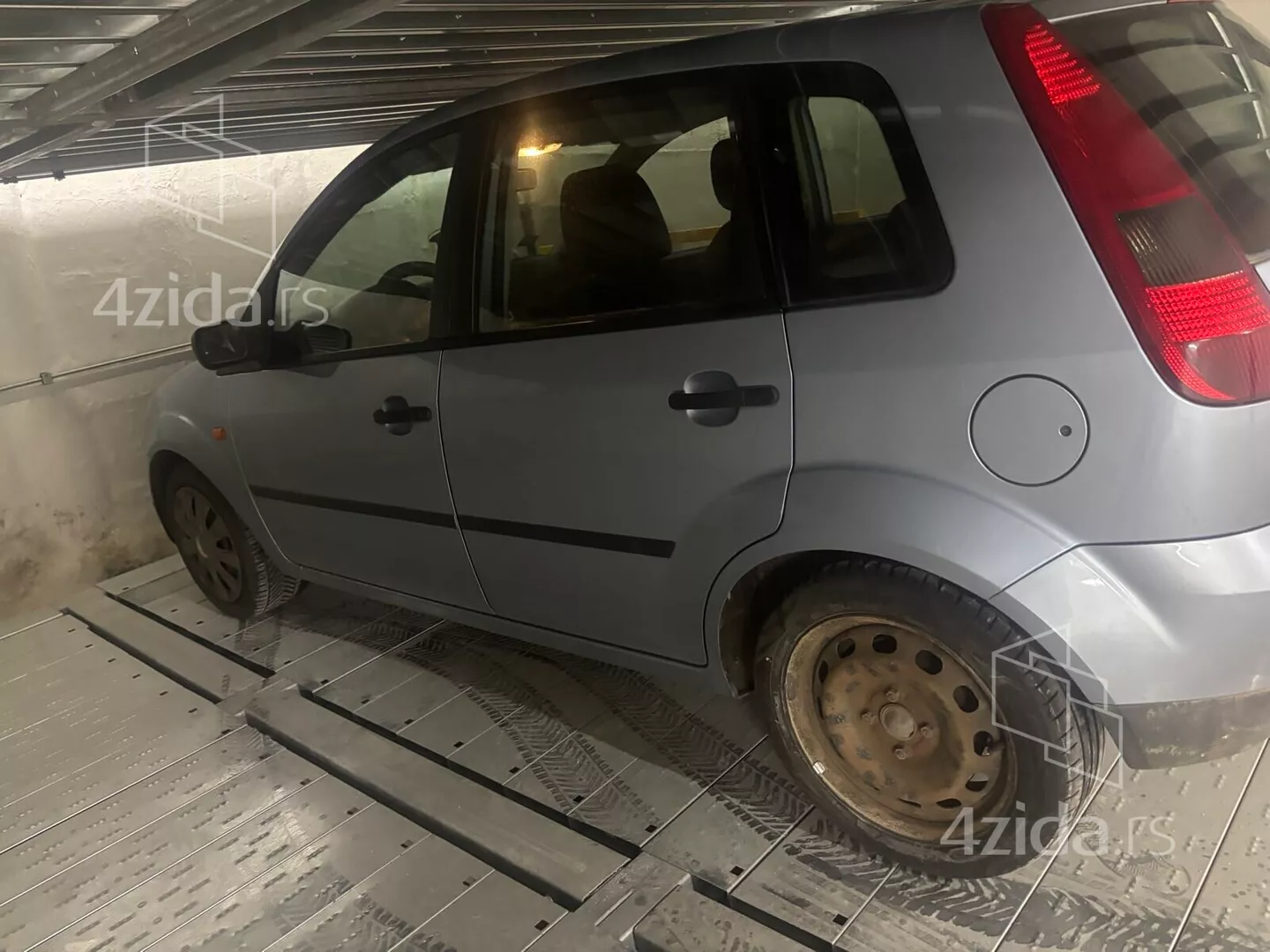 Garaža | 4zida
