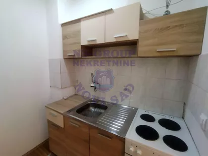 Bulevar Patrijarha Pavla (Somborski Bulevar) | 4zida.rs