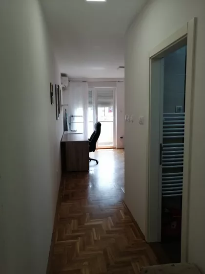 Prešernova 13V | 4zida.rs