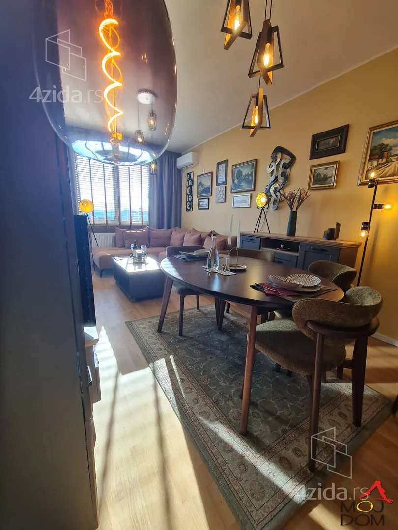 Dvoiposoban stan | 4zida