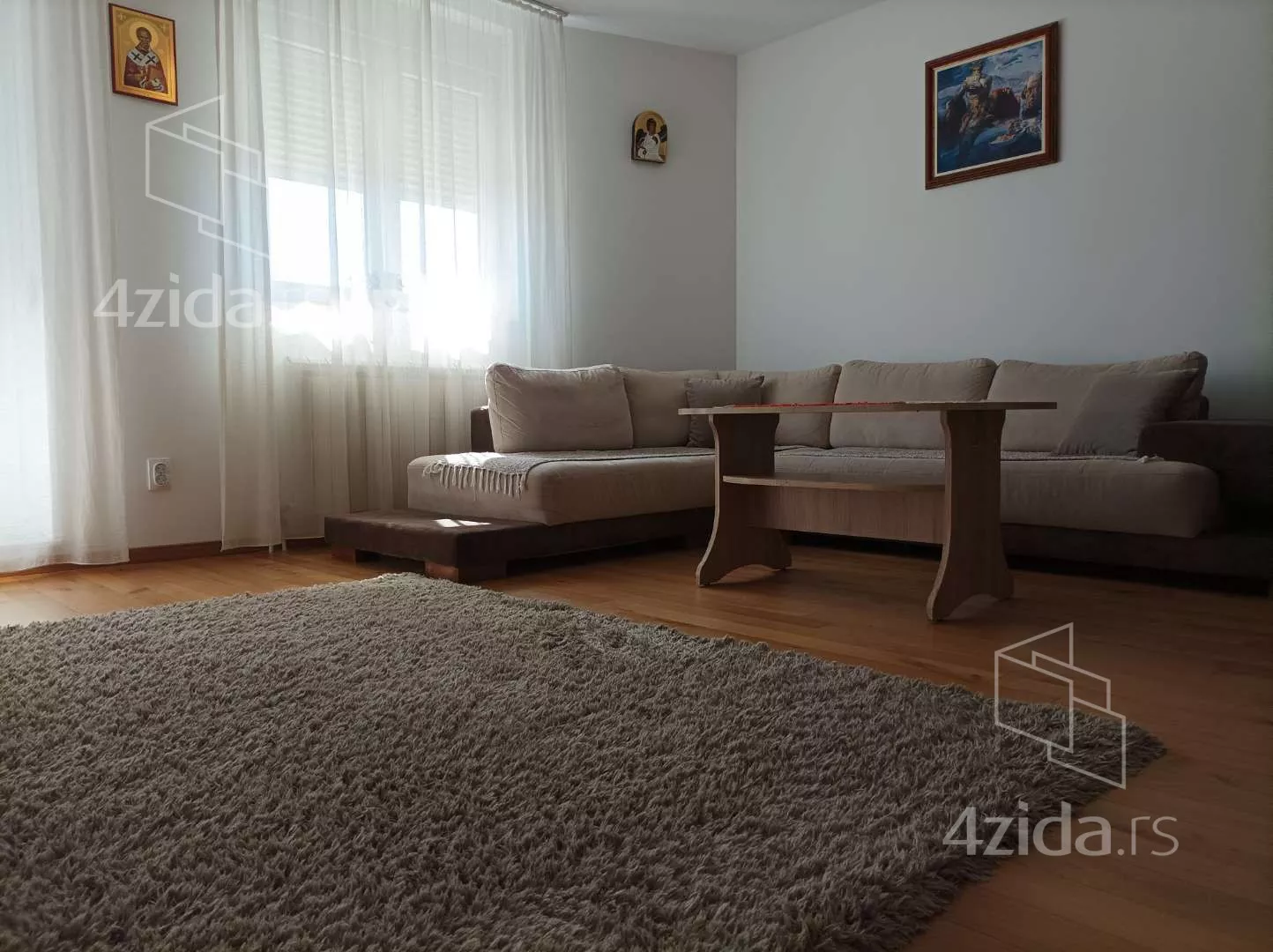 Četvorosoban stan | 4zida