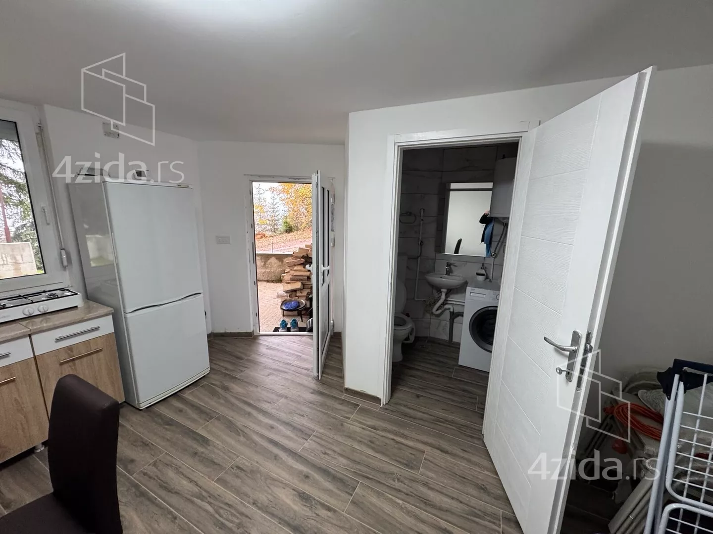 3-etažna kuća | 4zida