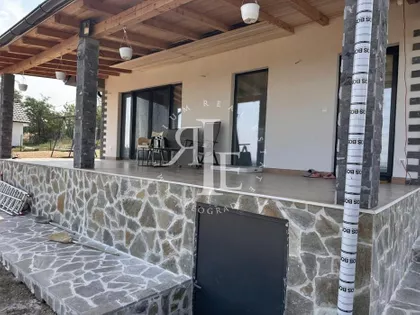 Nemenikuće | 4zida.rs