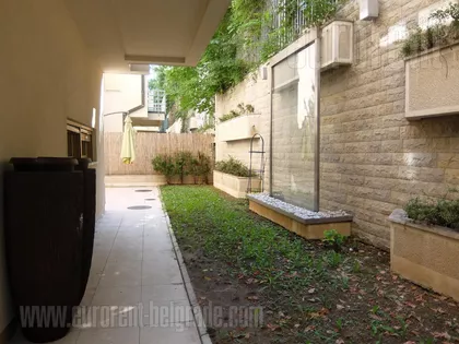 DEDINJE BELI DVOR | 4zida.rs