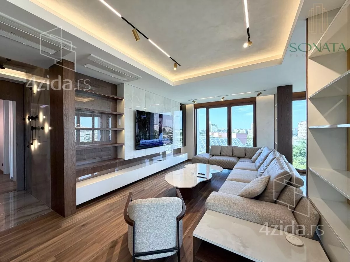 Četvorosoban stan | 4zida