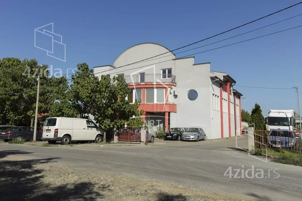 Poslovni prostor | 4zida