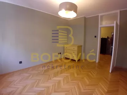 Krunski Venac | 4zida.rs