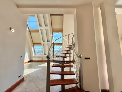 Hadži Prodanova | 4zida.rs