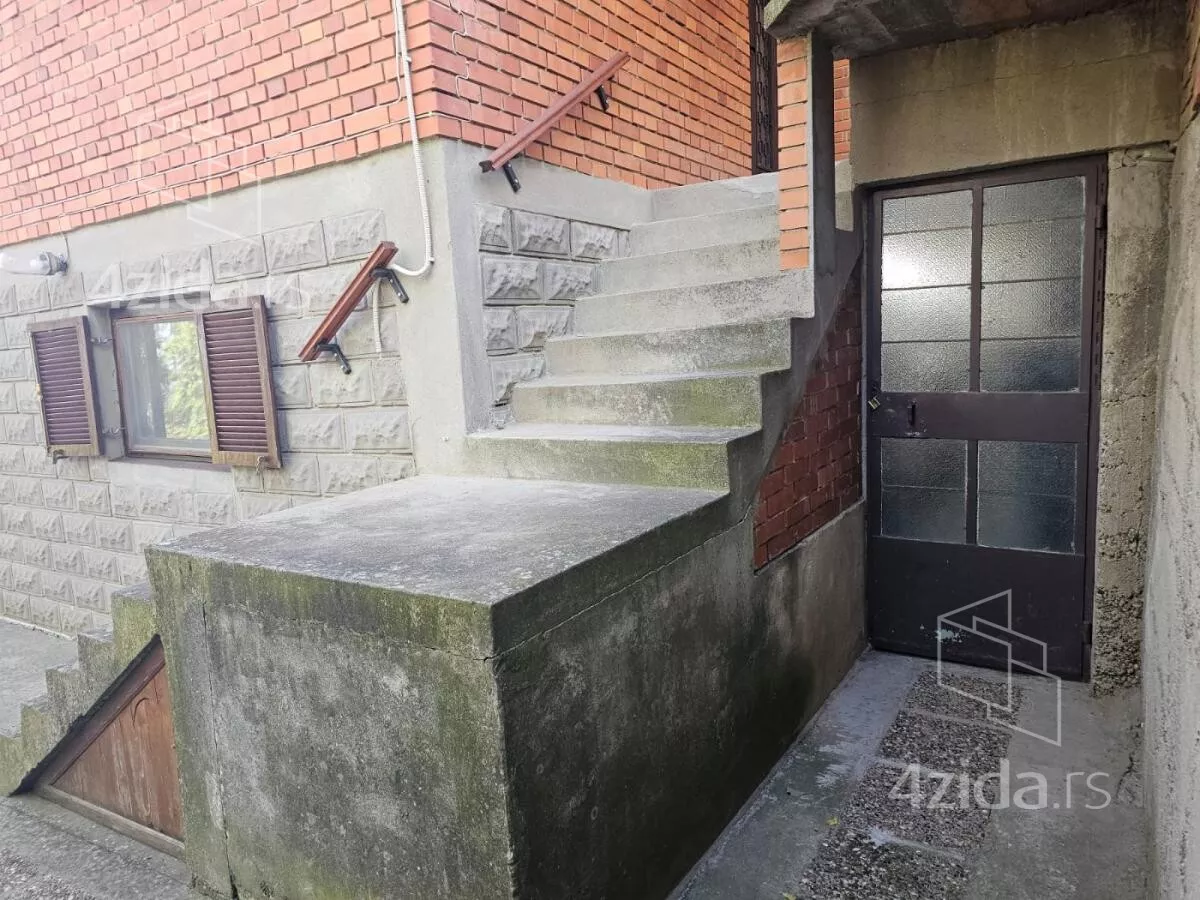Kuća | 4zida