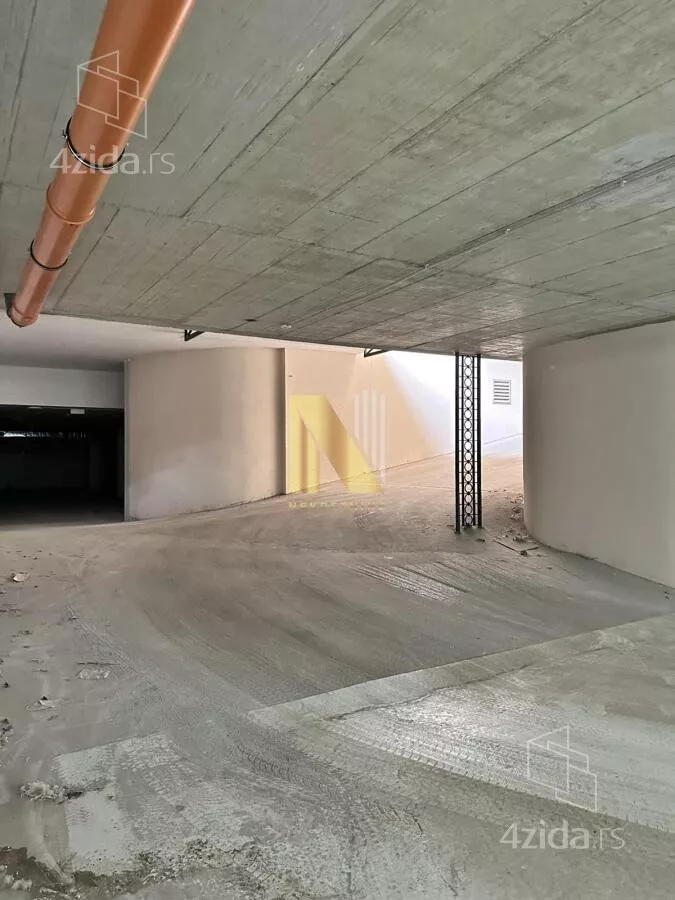 Garaža/Parking | 4zida