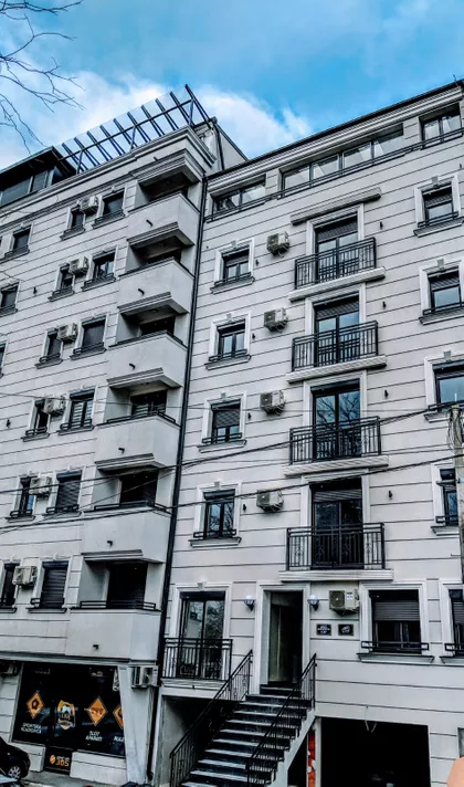 Živka Davidovića 107 | 4zida.rs