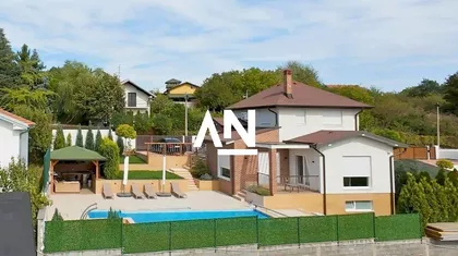 Učiteljska | 4zida.rs