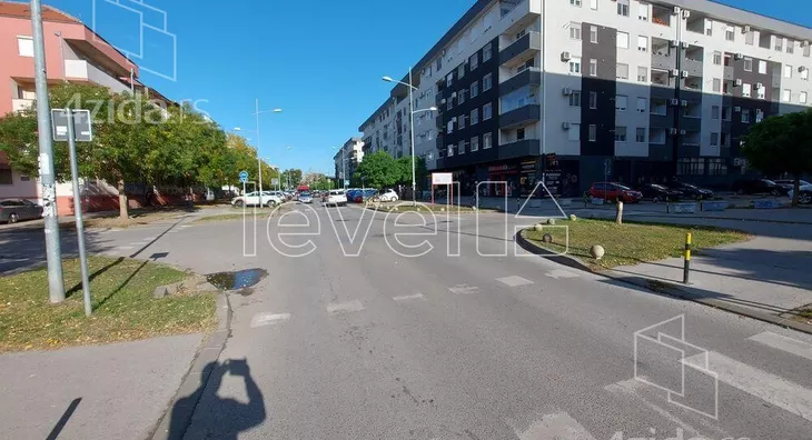 Garaža | 4zida