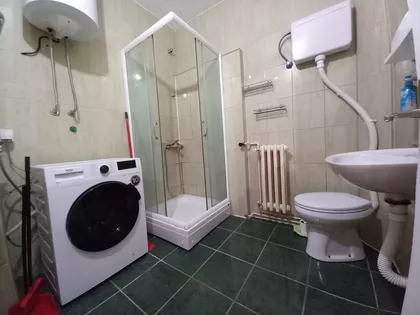 Vladimira Vujovića 2 | 4zida.rs