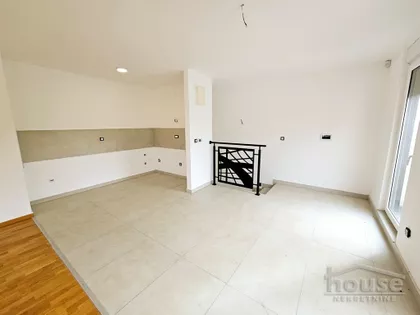 Sremska Kamenica | 4zida.rs