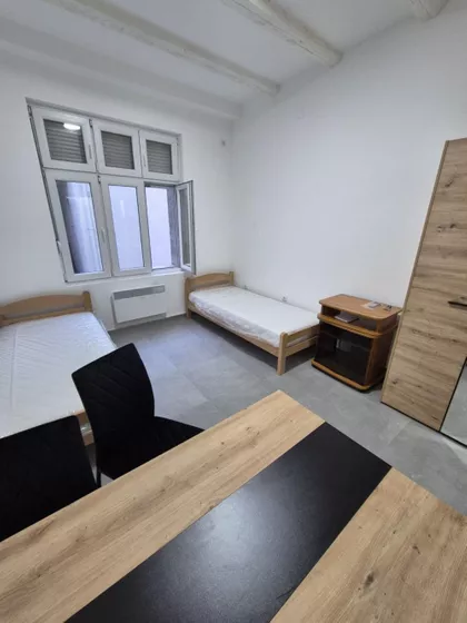 Kapetan Mišina | 4zida.rs