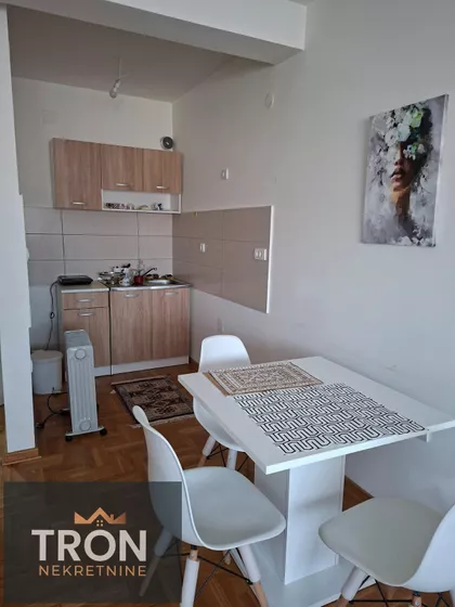 Nemanjina | 4zida.rs