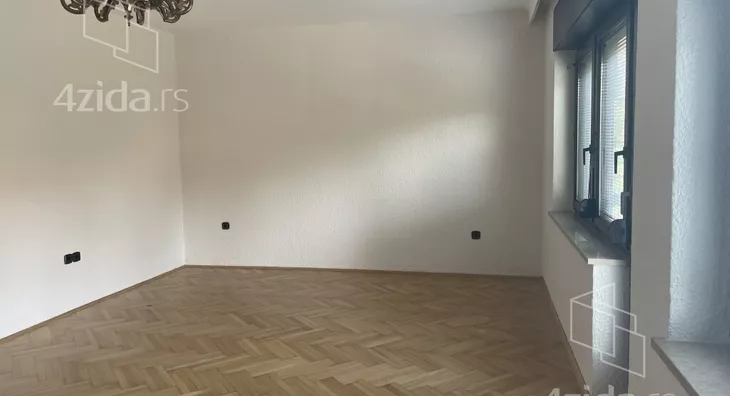 6-etažna kuća | 4zida