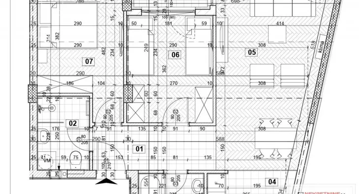 Trosoban stan | 4zida