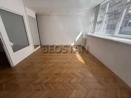 Zmaj Jovina | 4zida.rs