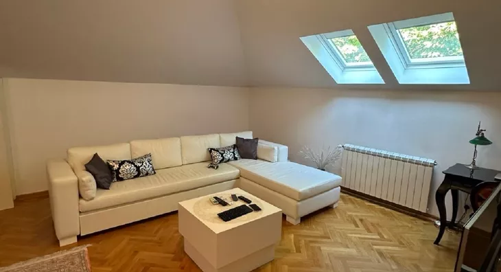 5-etažna kuća | 4zida