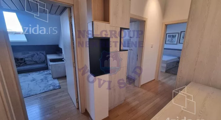 Petosoban stan | 4zida