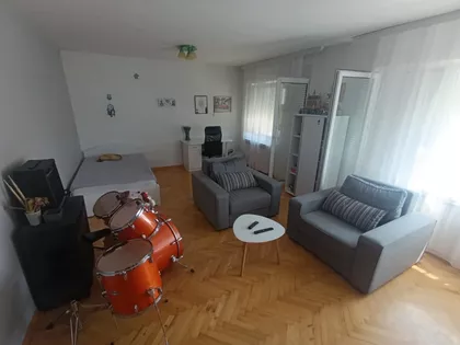 Letnjikovac | 4zida.rs