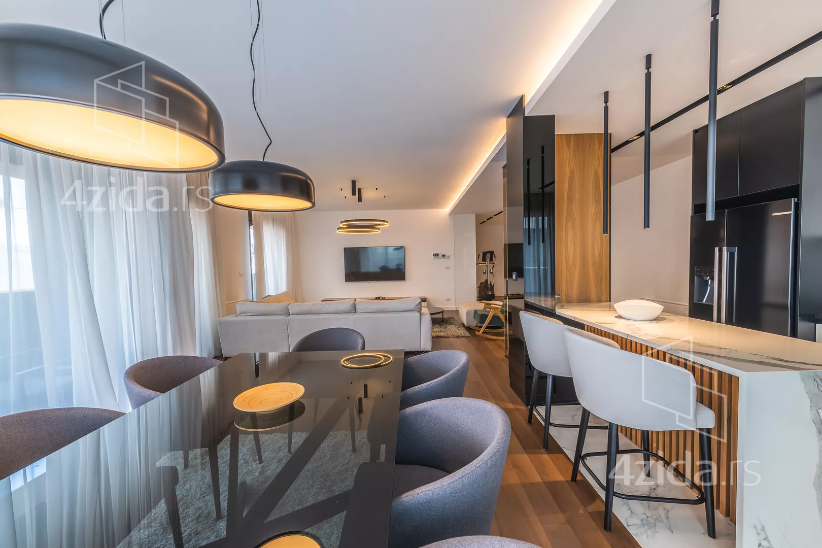 Četvorosoban stan | 4zida