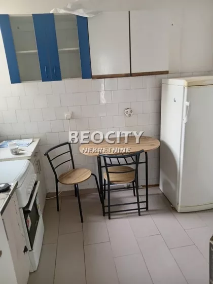 Alekse Šantića | 4zida.rs