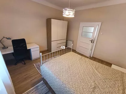 Gundulićev venac | 4zida.rs