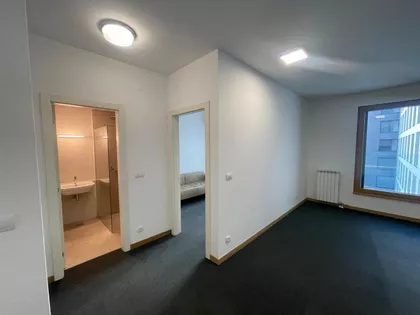 Tadije Sondermajera | 4zida.rs