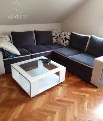 4-etažna kuća | 4zida