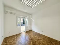 Crveni Krst Vračar, Vračar, Beograd | 4zida.rs
