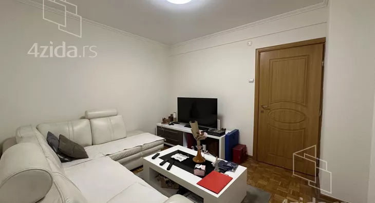 4-etažna kuća | 4zida