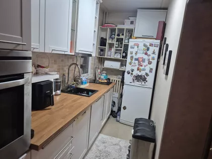Gandijeva bb | 4zida.rs