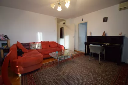 Milutina Milankovića 100 | 4zida.rs