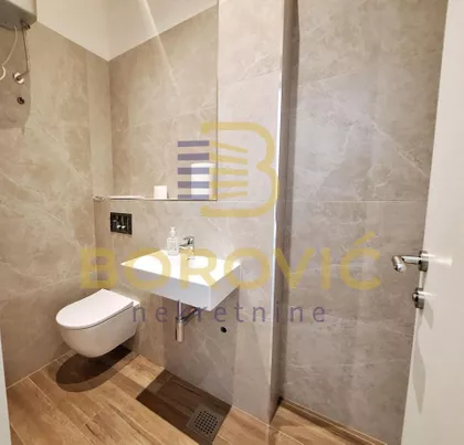 Hram Svetog Save | 4zida.rs