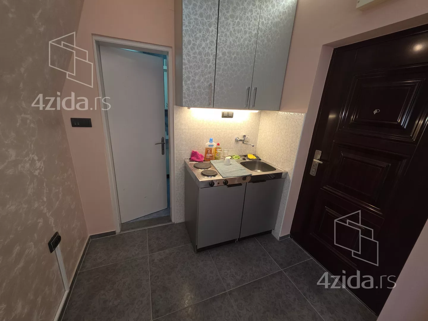 Garsonjera | 4zida