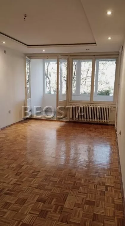 Omladinskih Brigada | 4zida.rs