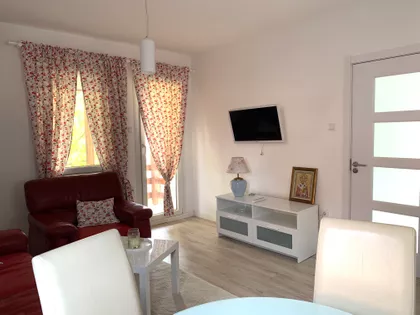 Zemun Polje | 4zida.rs