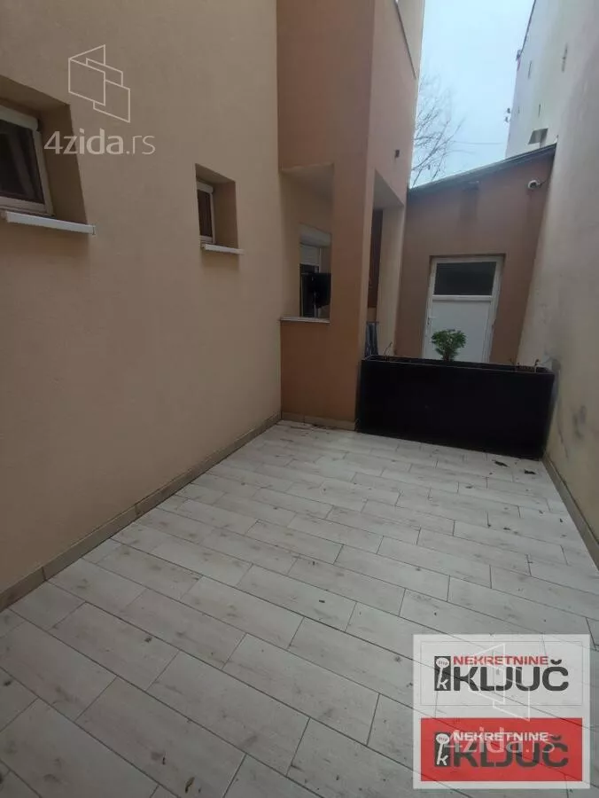 Garsonjera | 4zida
