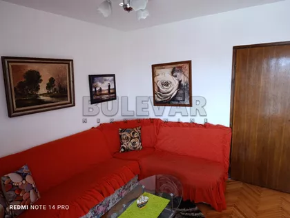 Ruža | 4zida.rs