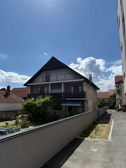 Pantelej | 4zida.rs