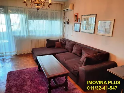 Karađorđeva | 4zida.rs