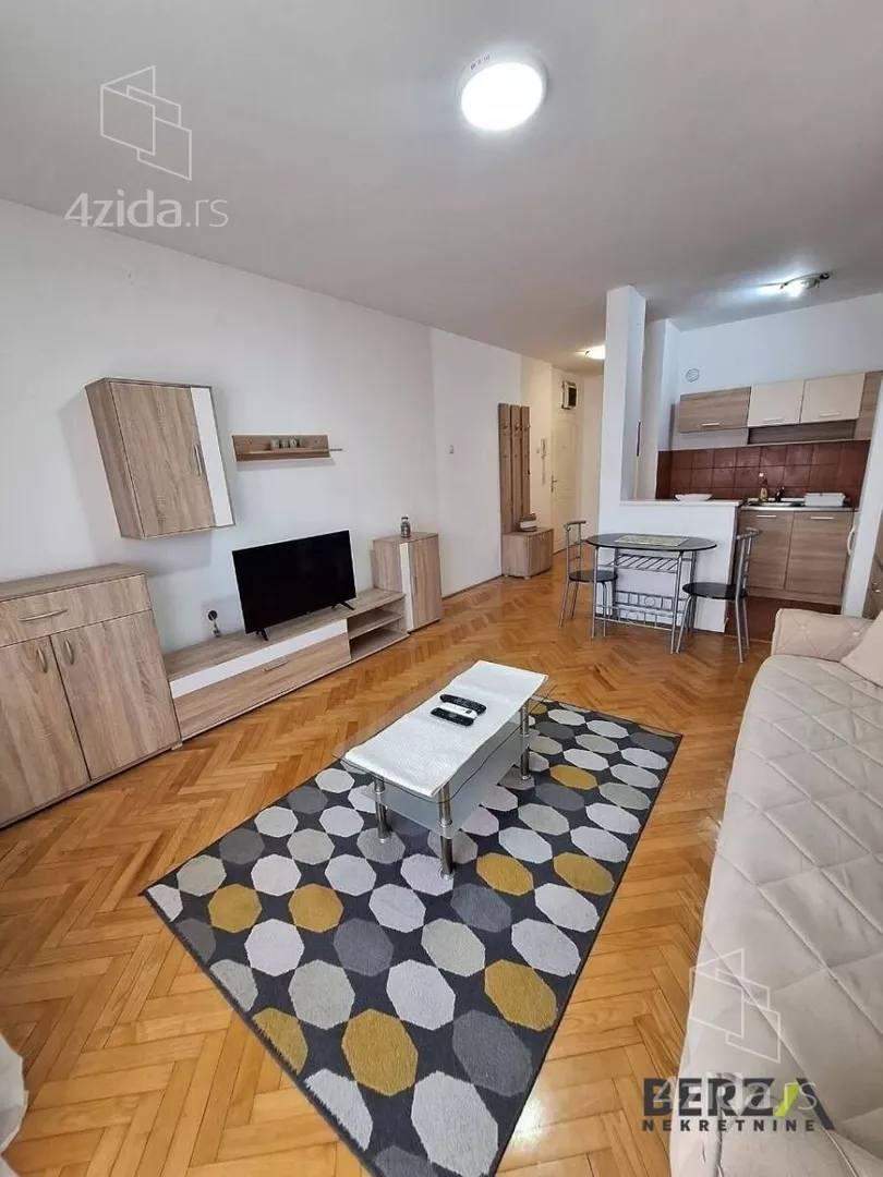 Garsonjera | 4zida