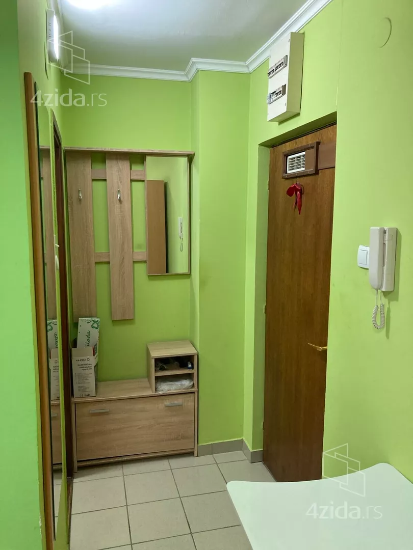 Garsonjera | 4zida